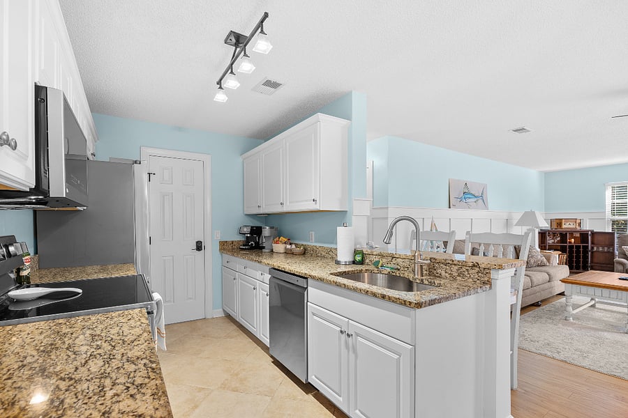 Furnished Finder property 996707_1 photo 9