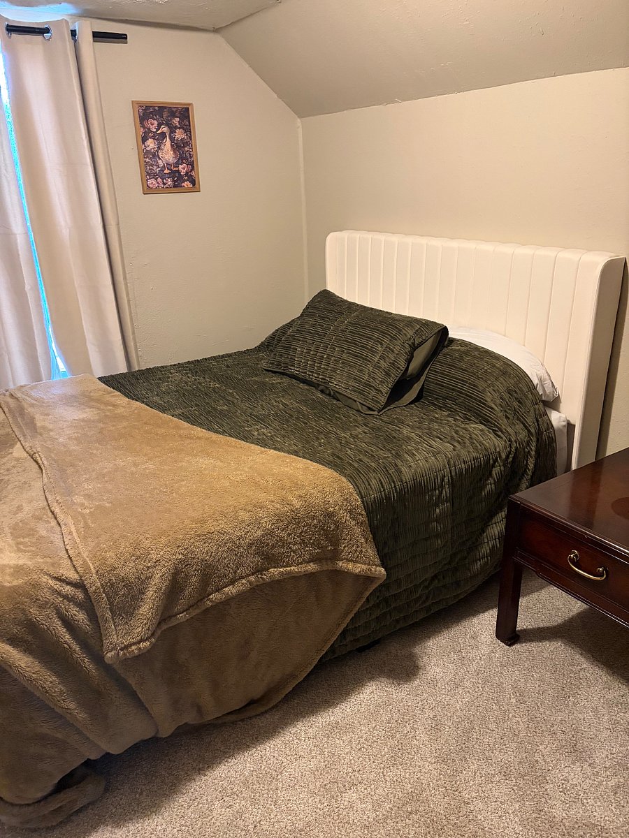 Furnished Finder property 996718_1 photo 8