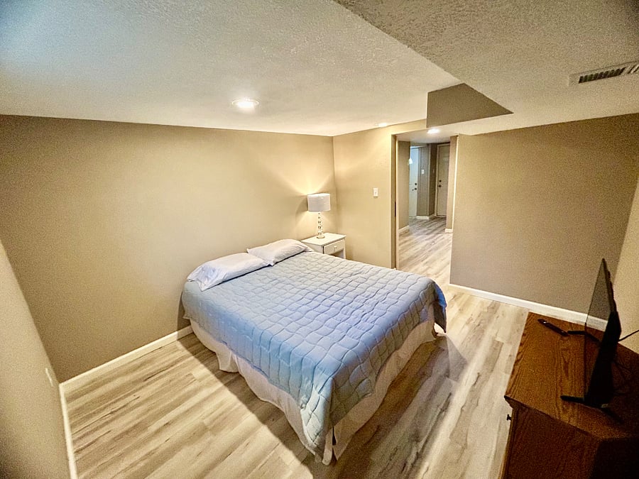 Furnished Finder property 996730_1 photo 7