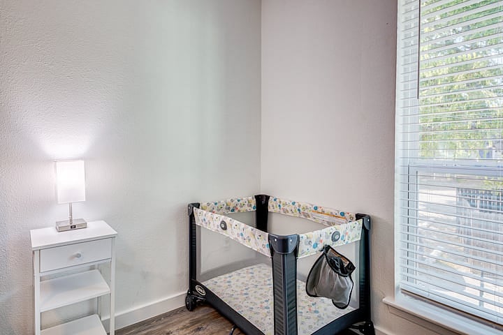 Furnished Finder property 996742_1 photo 15