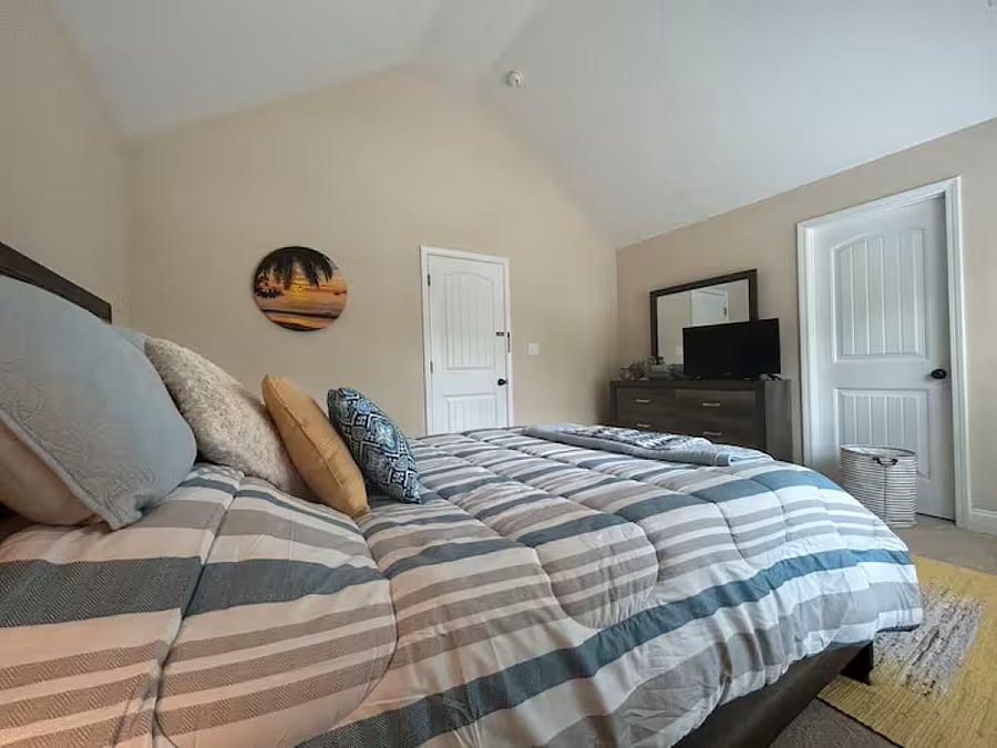Furnished Finder property 996749_1 photo 9