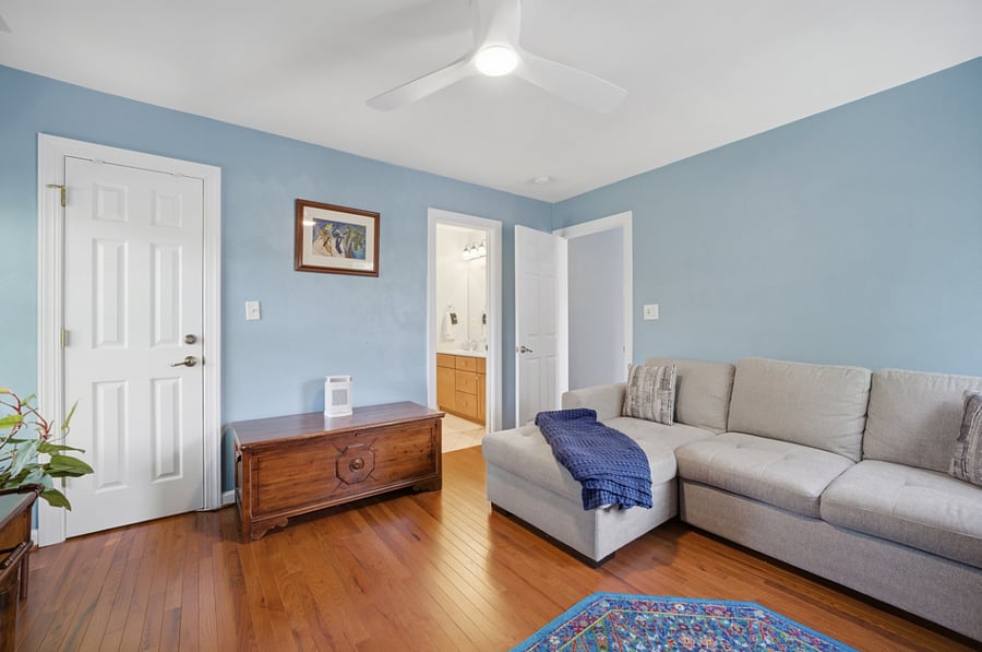 3rd Bedroom set up as office with a sofa bed