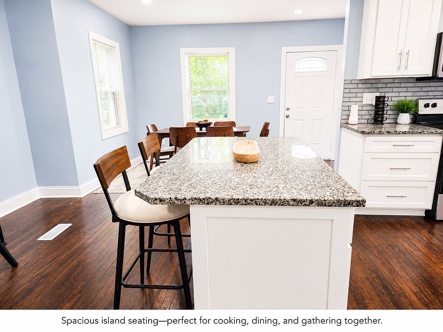 Spacious island setting