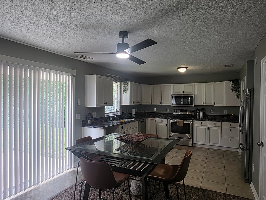 Dinning & Kitchen area 