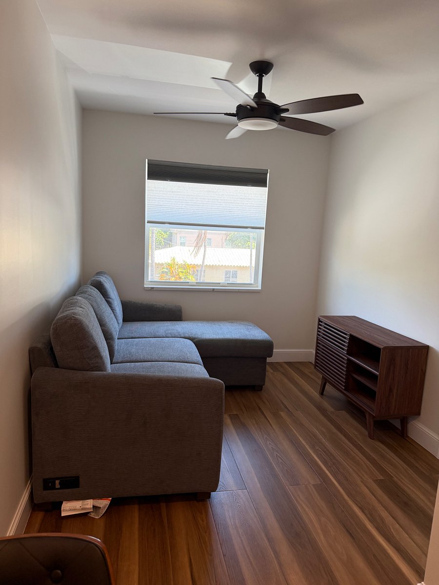 Pull out couch converts to full bed