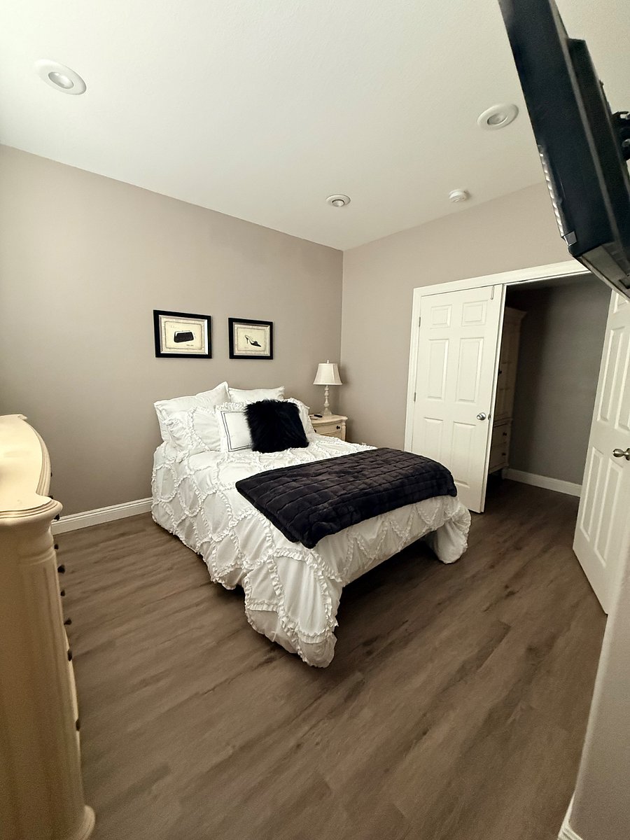 Furnished Finder property 996881_1 photo 9