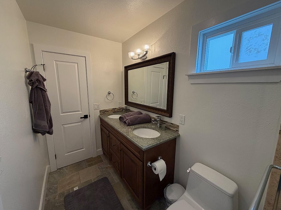 Furnished Finder property 996933_1 photo 24