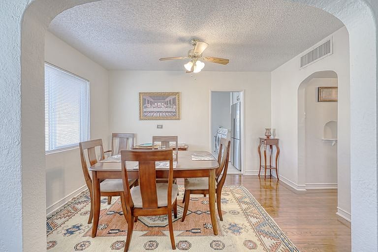 Furnished Finder property 996954_1 photo 6