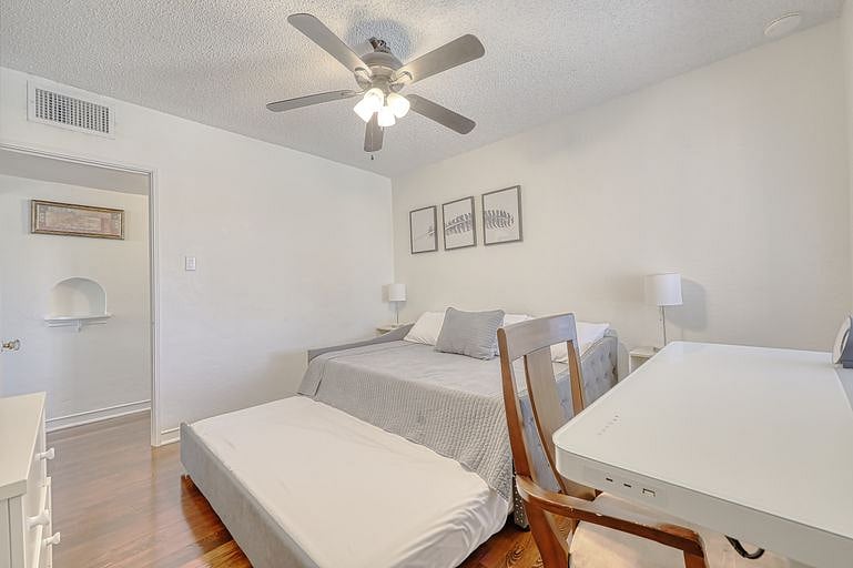 Furnished Finder property 996954_1 photo 7