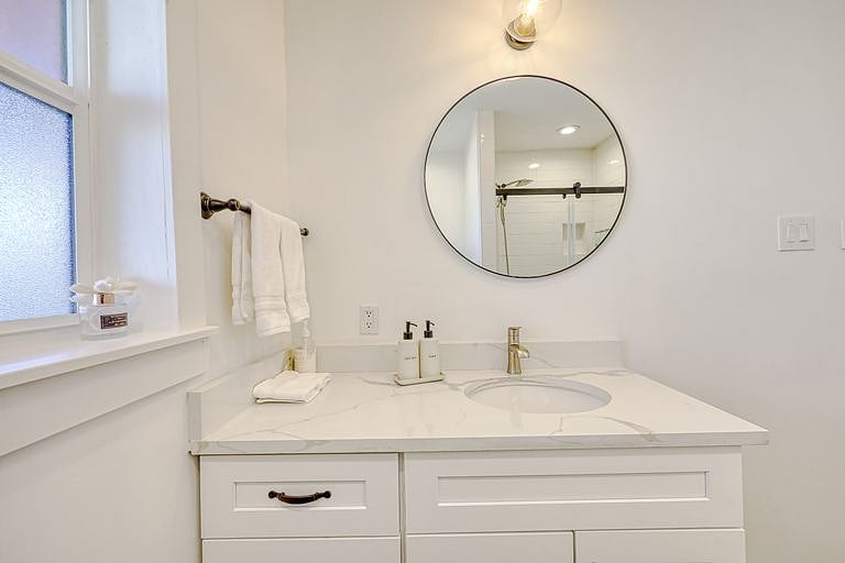 Furnished Finder property 996954_1 photo 9