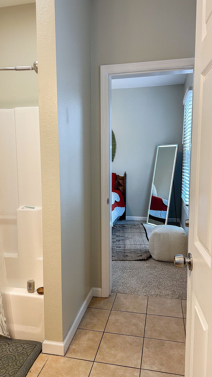 Furnished Finder property 996981_1 photo 13