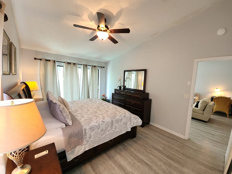 Furnished Finder property 996987_1 photo 10
