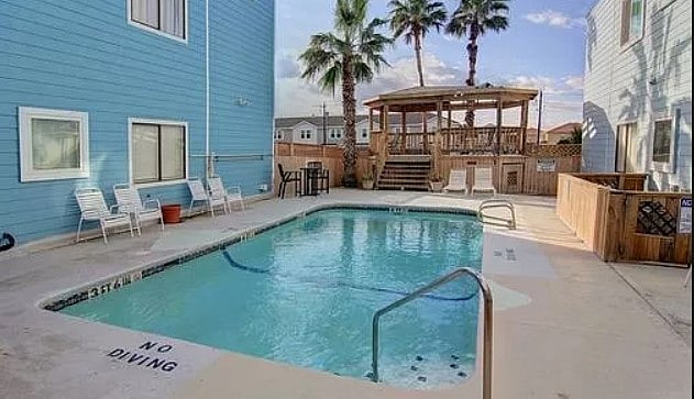 Condo Pool
