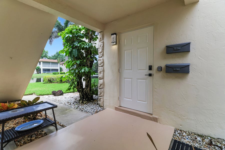 Furnished Finder property 997156_1 photo 18
