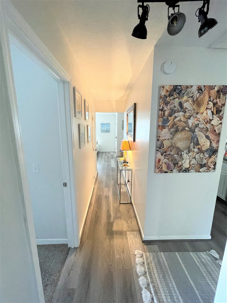 Hallway cupboard holds all the beach play gear you need including a trolley to take your toys, umbrella, shades down to the beach. 