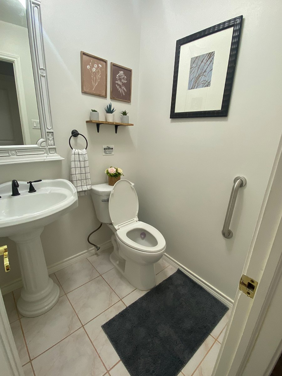 Powder Room