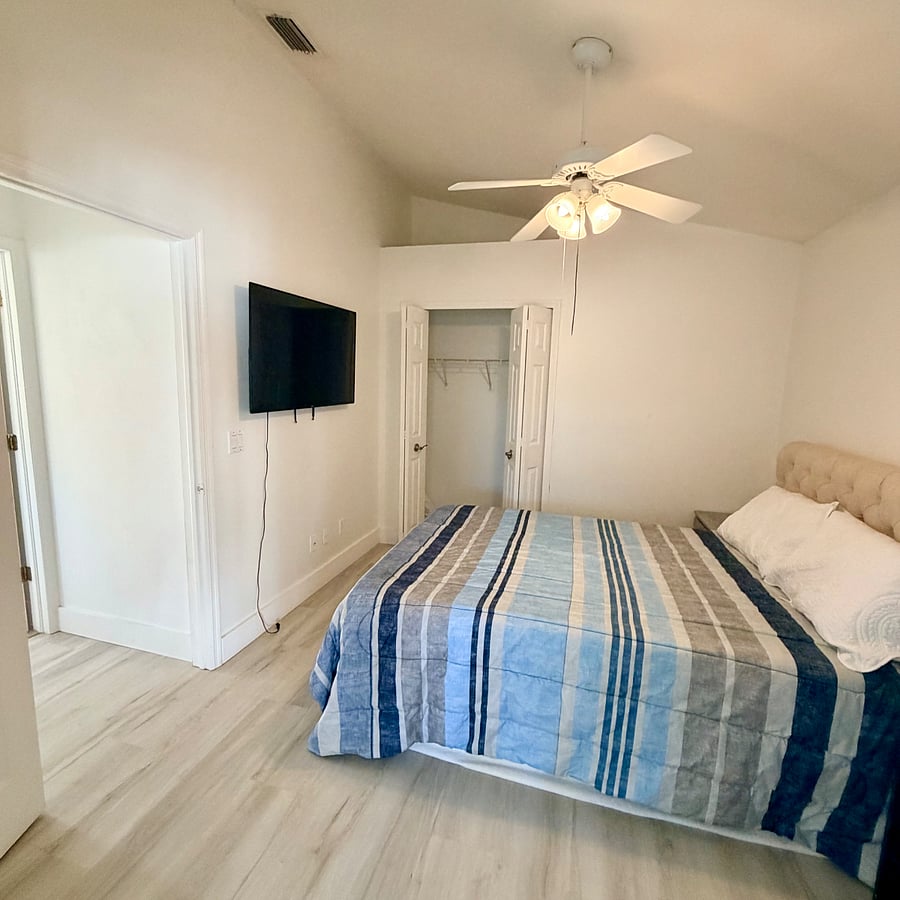 Furnished Finder property 997227_1 photo 9