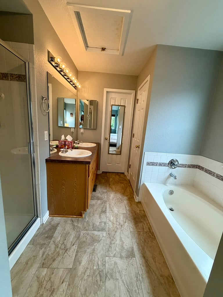 Main Bathroom