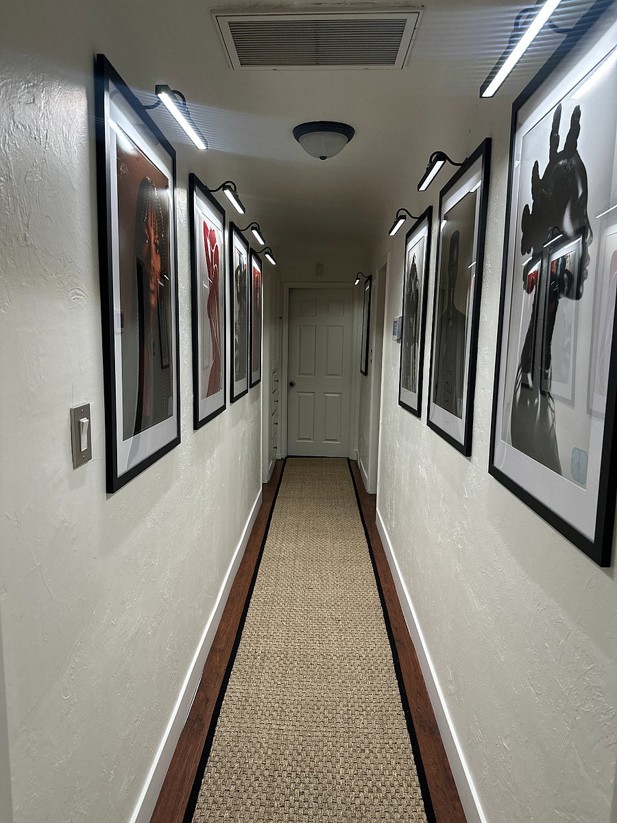 Bedroom & bathroom hallway.
