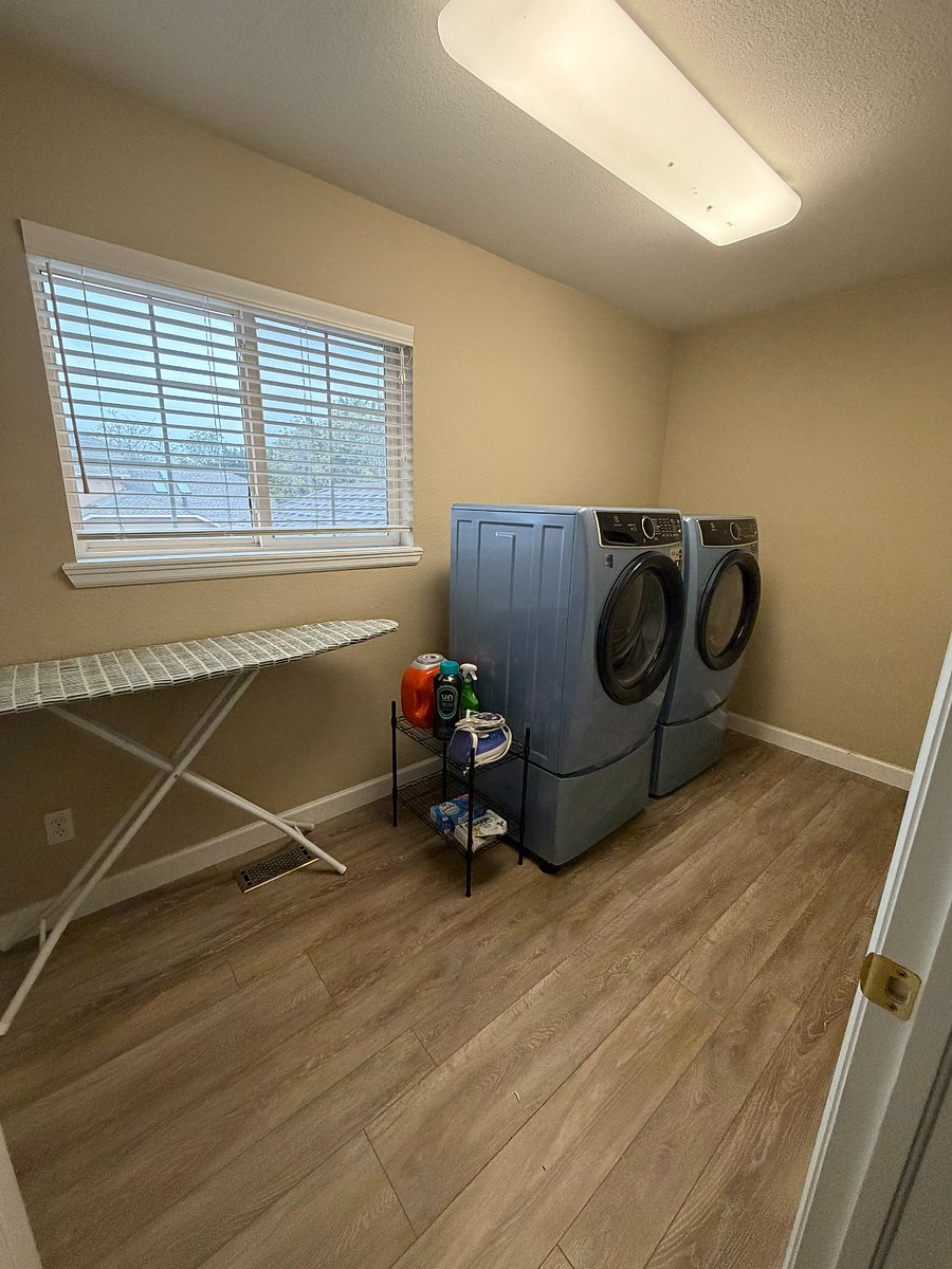 In-Unit Laundry