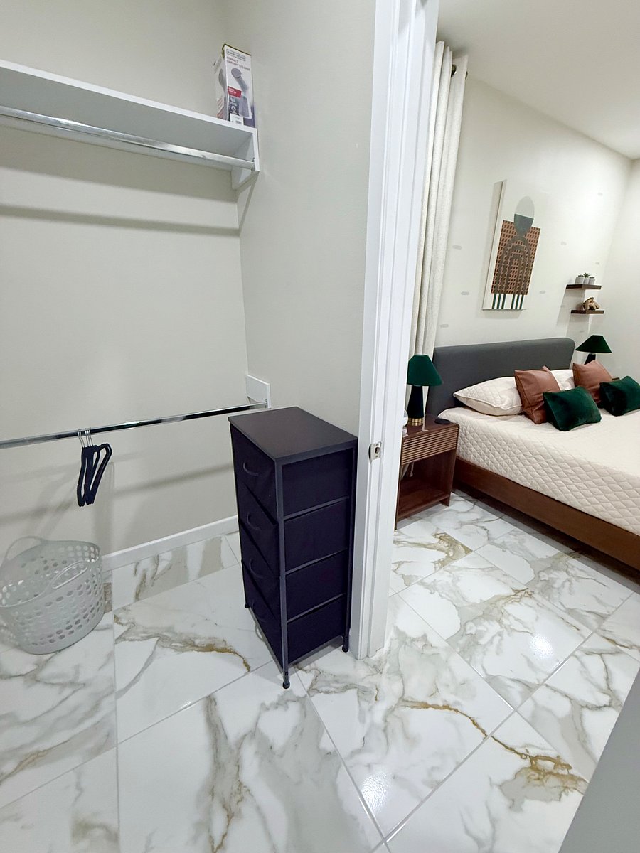 master walk-in closet