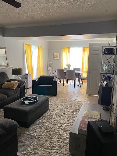 Furnished Finder property 997306_1 photo 3