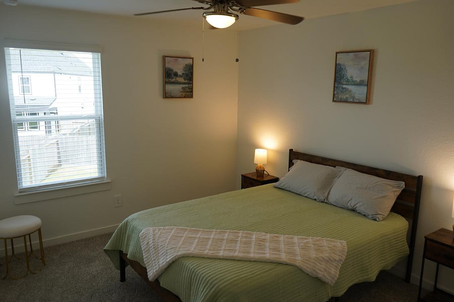 Furnished Finder property 997353_1 photo 9