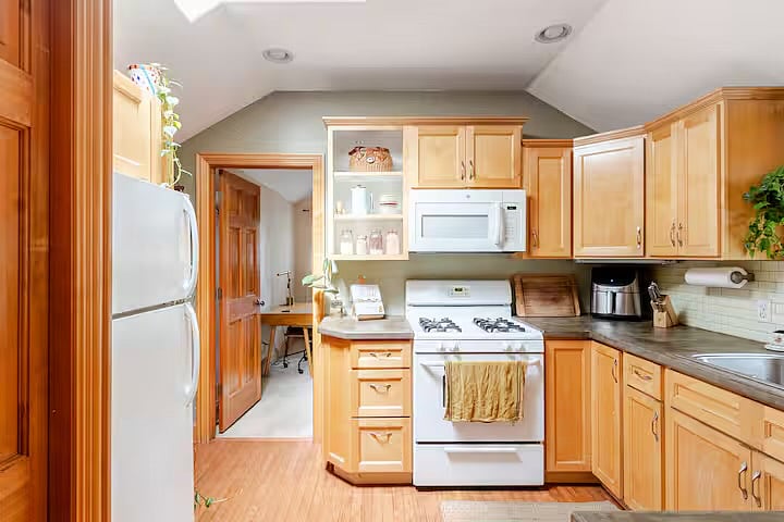 Furnished Finder property 997382_1 photo 14