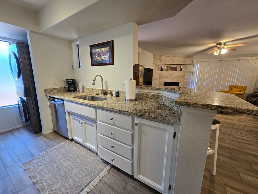 Furnished Finder property 997392_1 photo 6