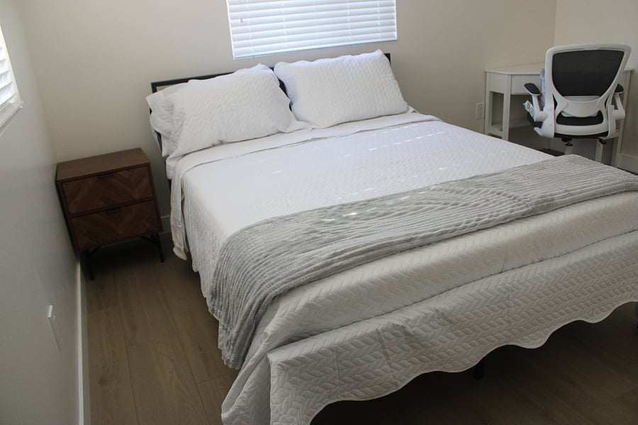 Furnished Finder property 997440_1 photo 13