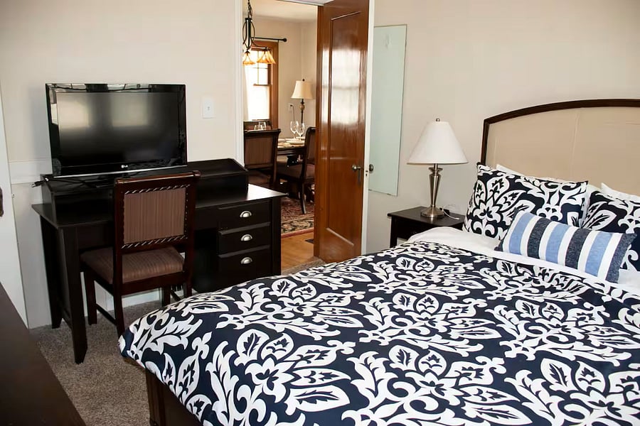 Furnished Finder property 997454_1 photo 15
