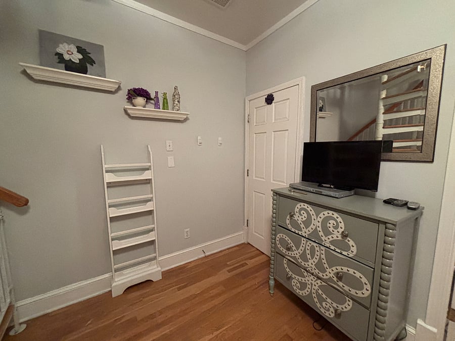 Furnished Finder property 997489_2 photo 8