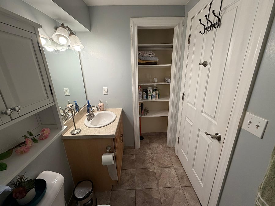 Sink/StorageBed