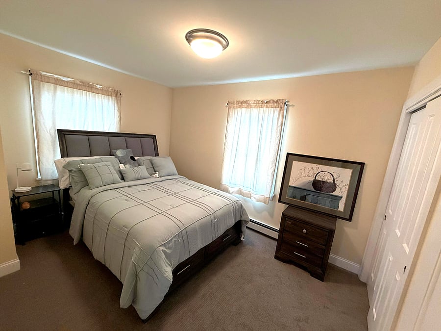 Bedroom(front)