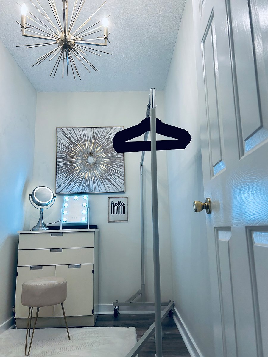 Glam room in King Bedroom
