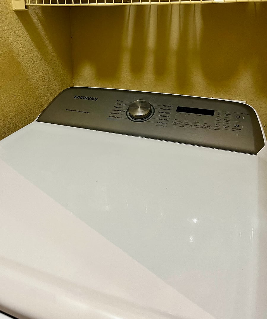 Extra large capacity smart dryer.