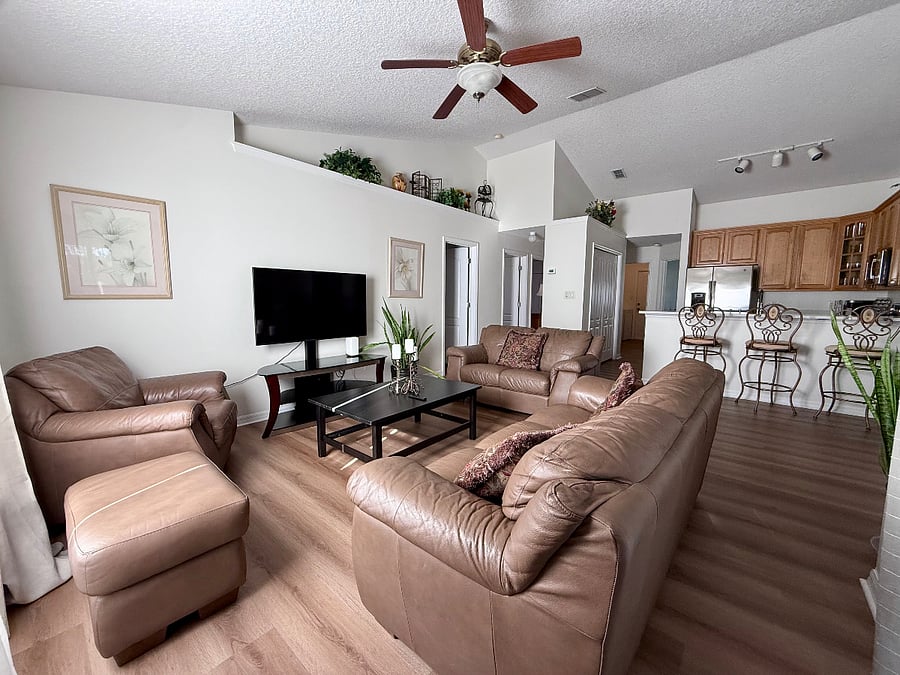 Furnished Finder property 997599_1 photo 3