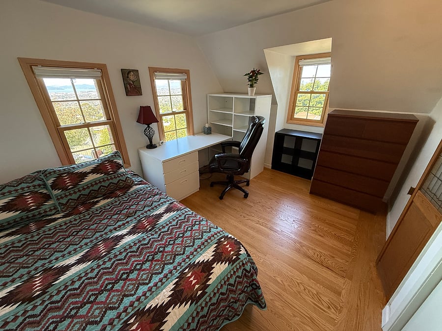Upstairs Bedroom w/ Golden Gate Bridge Views
