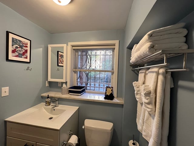 BathroomOffi