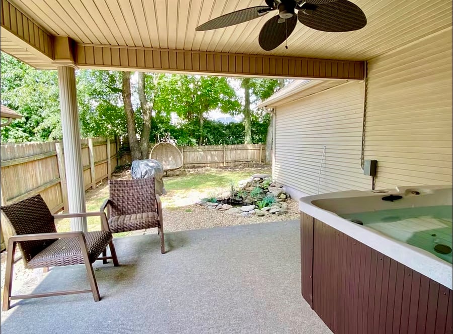 Hot tub. Covered Patio. Water fountain with babbling brook sounds.
