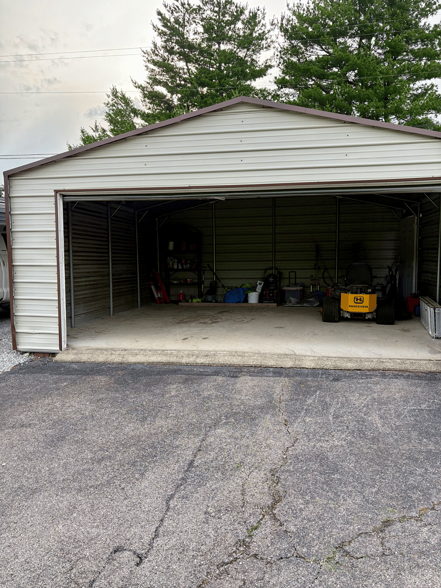 detached garage optional parking available. 50.00 extra monthly.