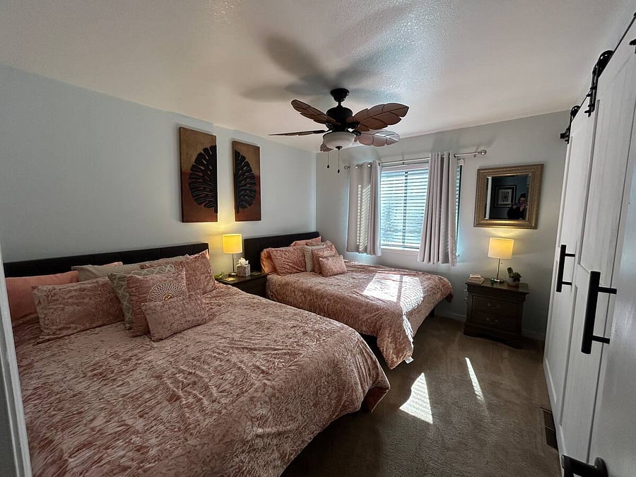 bedroom 3 with 2 queen beds