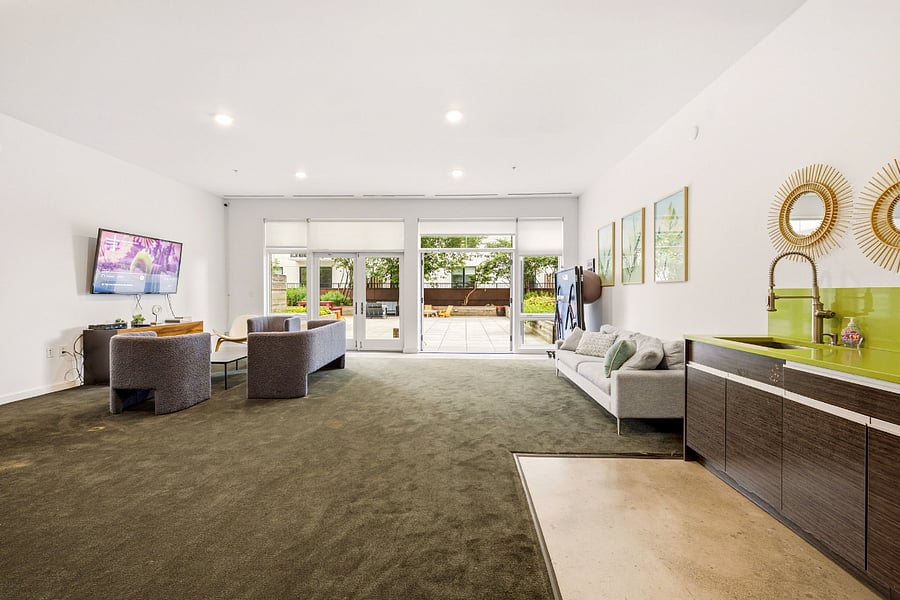 Amenity - Resident Lounge