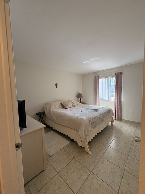 Furnished Finder property 997827_1 photo 12