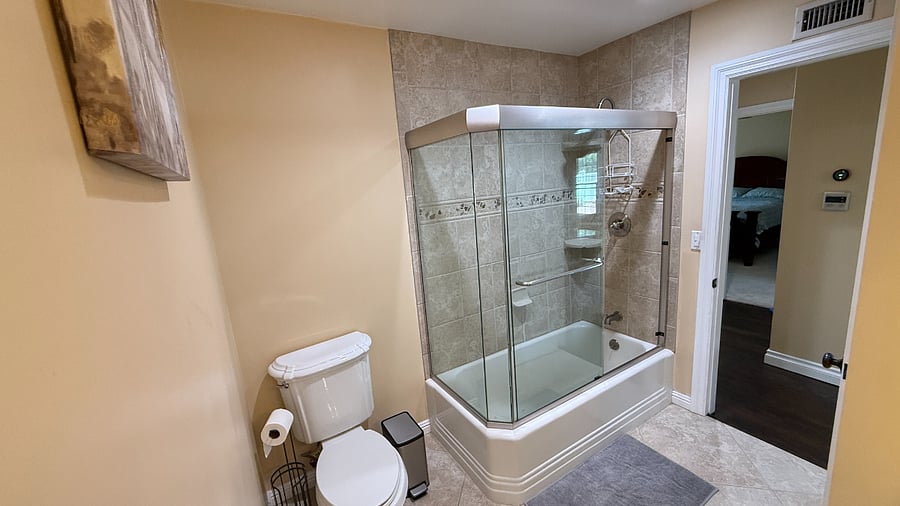 Bathroom 2