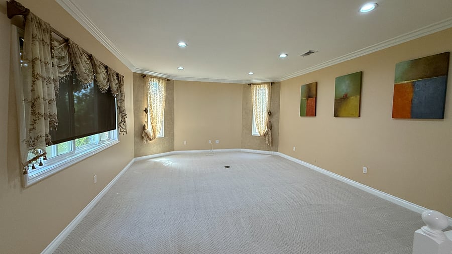 Family Room / Bonus Room
