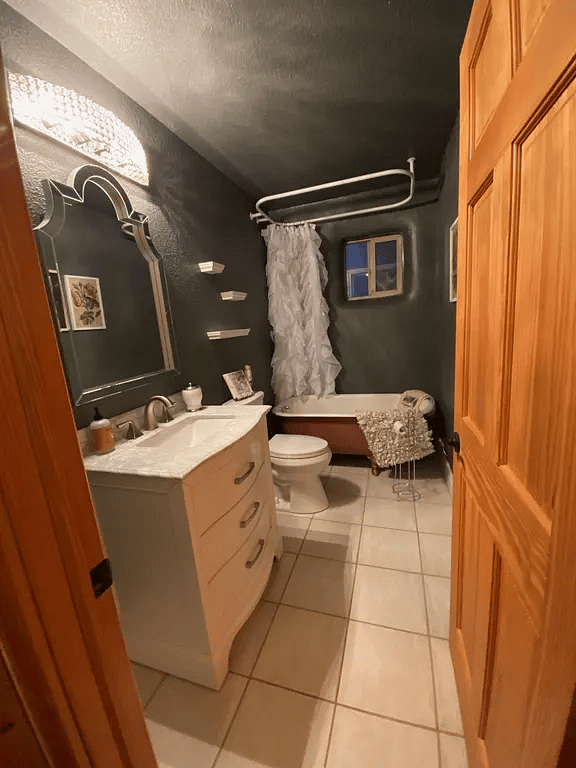 Hall Bath