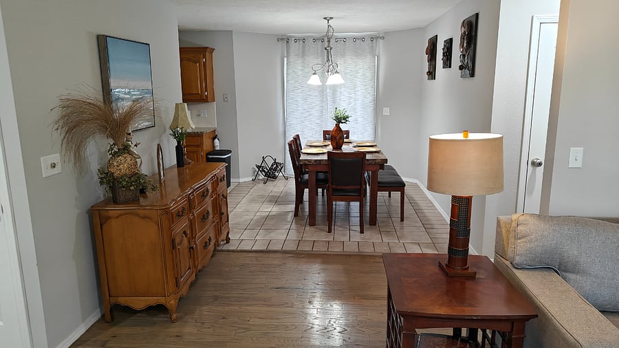 Furnished Finder property 997882_1 photo 3