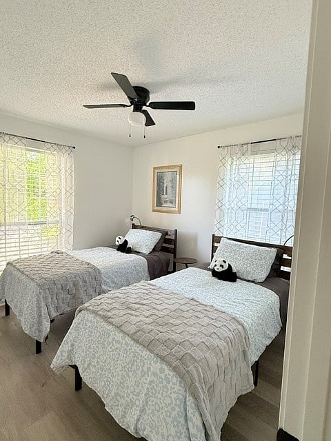 Third bedroom - two twin beds