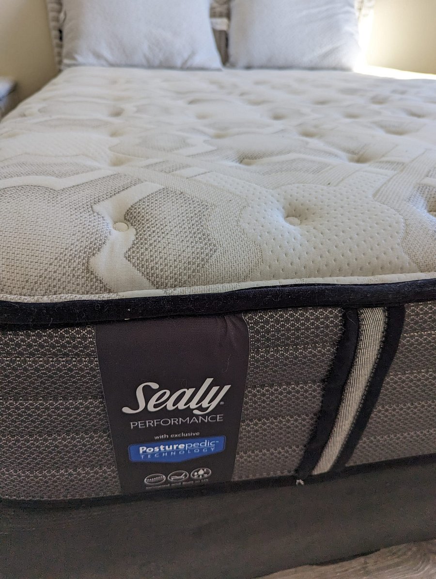 Quality mattress room 2